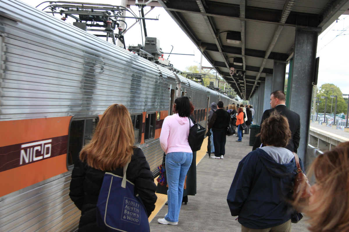 The South Shore: Improving our Connection to Chicago