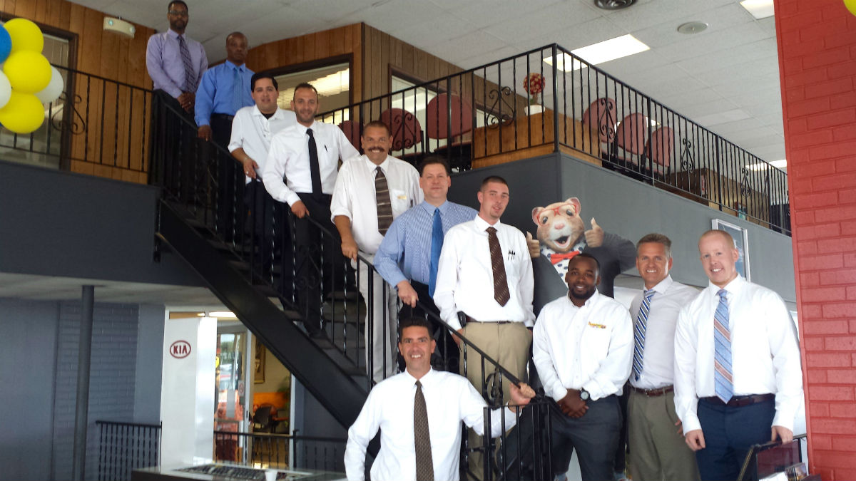 Thomas KIA Seeking Sales Associates