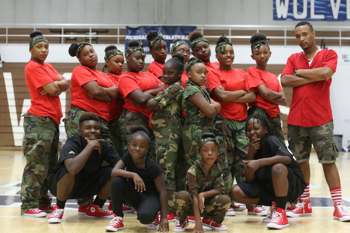 Michigan City Soul Steppers Celebrate “Sweet Sixteen” at 2016 Show Up and Show Out