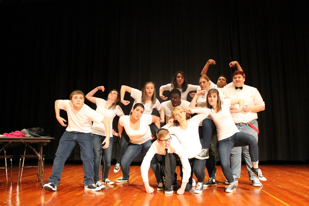 PHS Thespians Bring “Welcome to the Monkey House” to Life