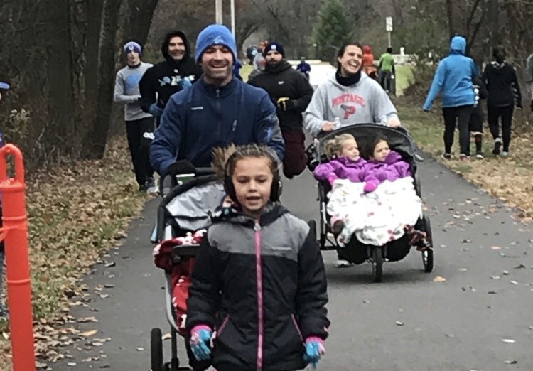 #1StudentNWI: Slicers Give back and Serve Community in December