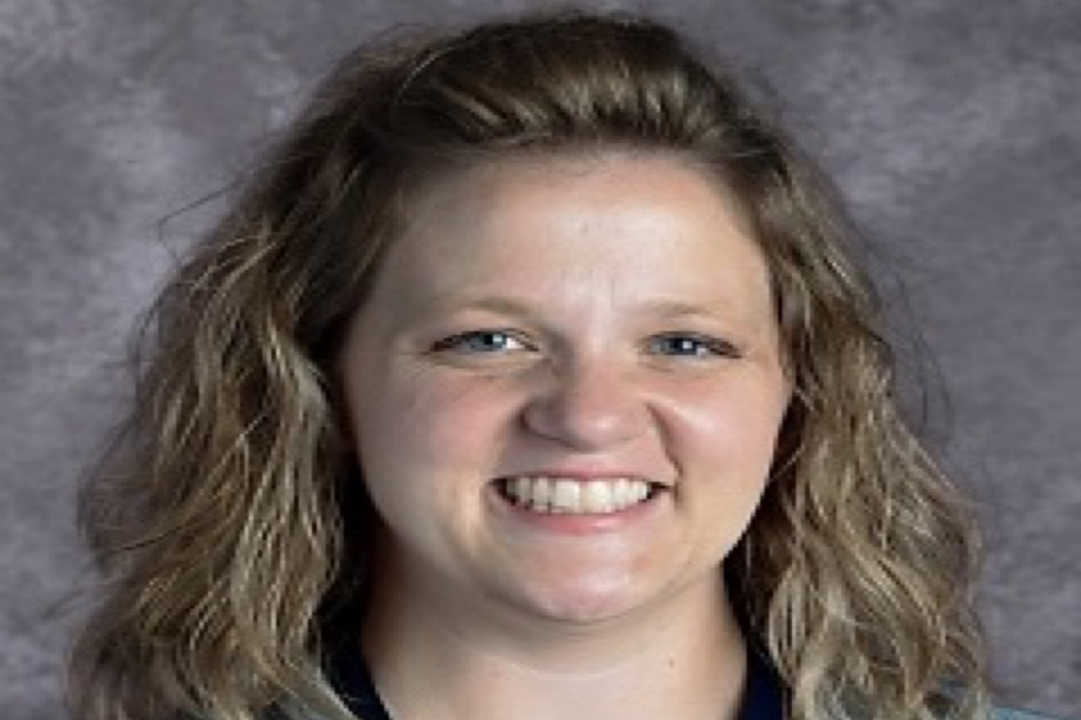 #1StudentNWI: Bishop Noll Institute Connects Students to Community