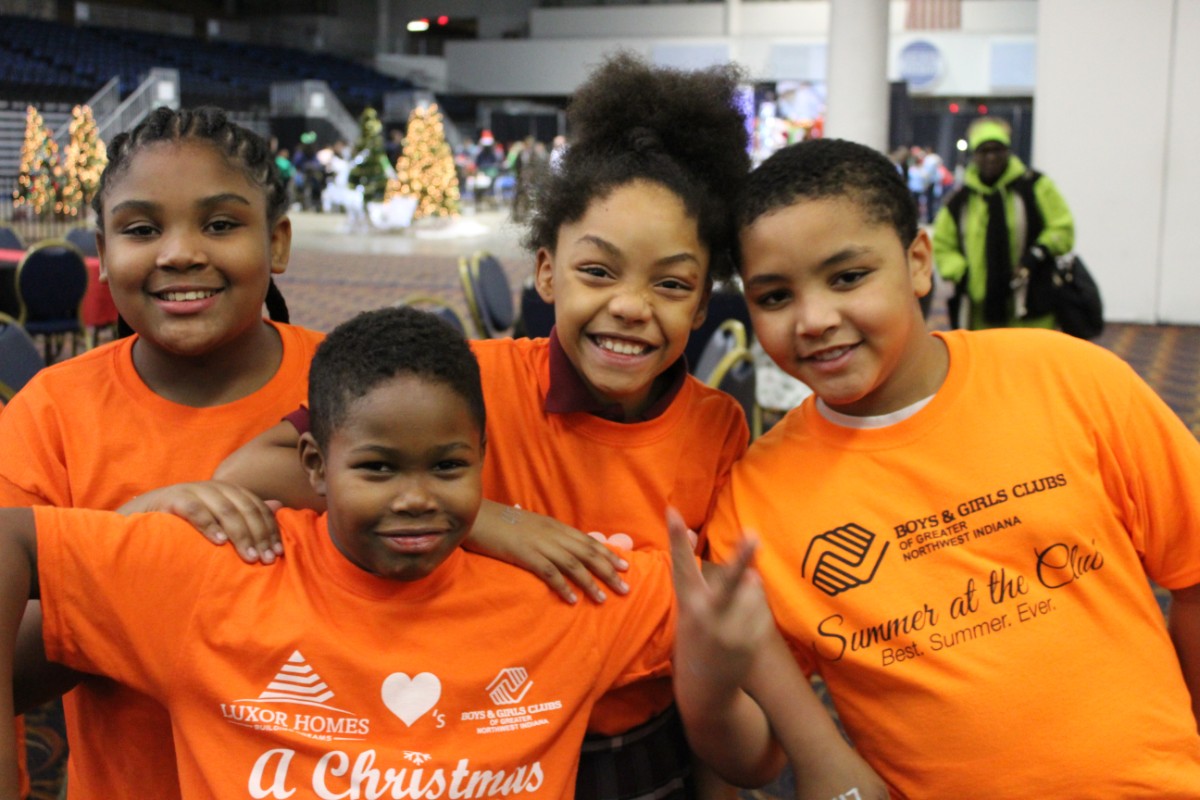 Boys &amp; Girls Clubs of Greater Northwest Indiana Give 500 Area Children a Christmas to Remember