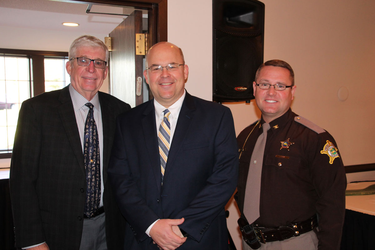 Duneland YMCA Kicks Off 2017 Annual Campaign With a Community Breakfast