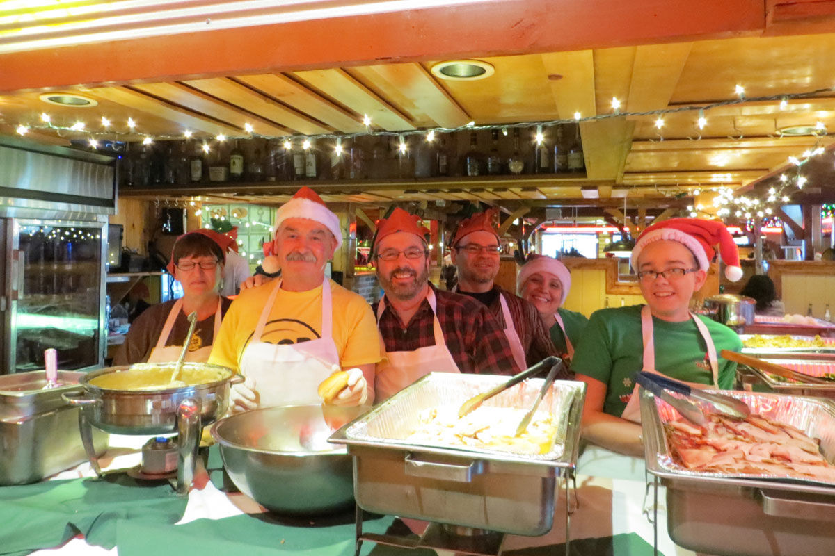 Texas Corral, Food Bank of NWI Serve 1,000 Meals on Christmas Day