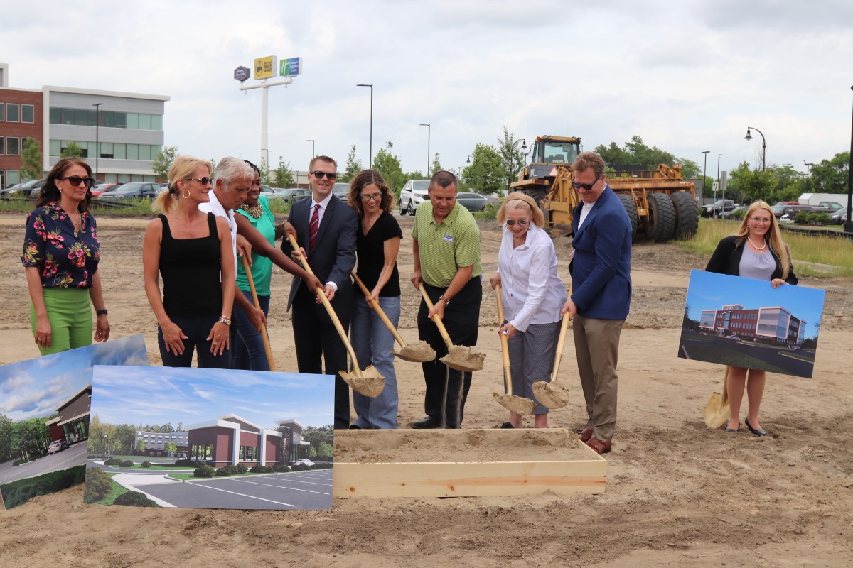 The City of Hammond Celebrates Dual Groundbreaking &amp; Ribbon Cutting at Oxbow Landing