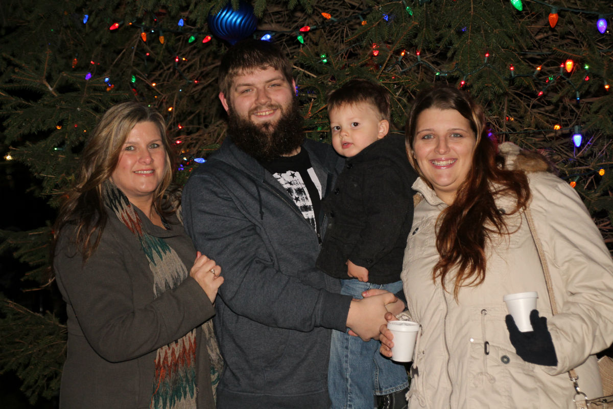 Hobart Lights Up The Night With Their Annual Tree Lighting