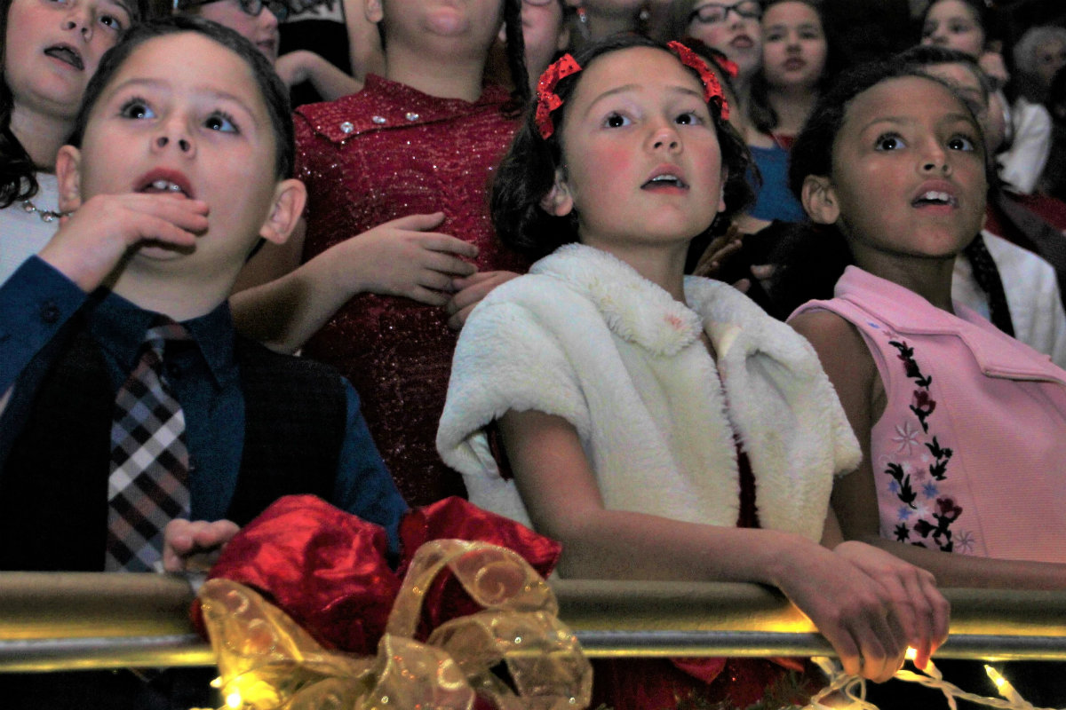 Healthcare Foundation of La Porte&#8217;s 2017 Holiday at the POPS Brings Community Together to Kick off the Holiday Season