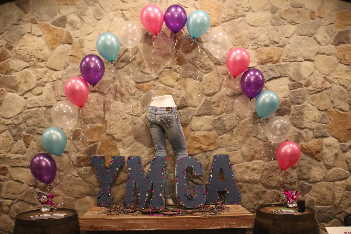 Community Members Enjoy Evening Out at Valparaiso Family YMCA Jewels and Jeans YBash
