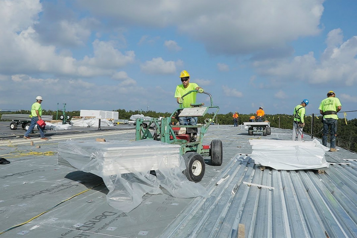 Korellis Roofing Brings in Rave Reviews from Region Businesses