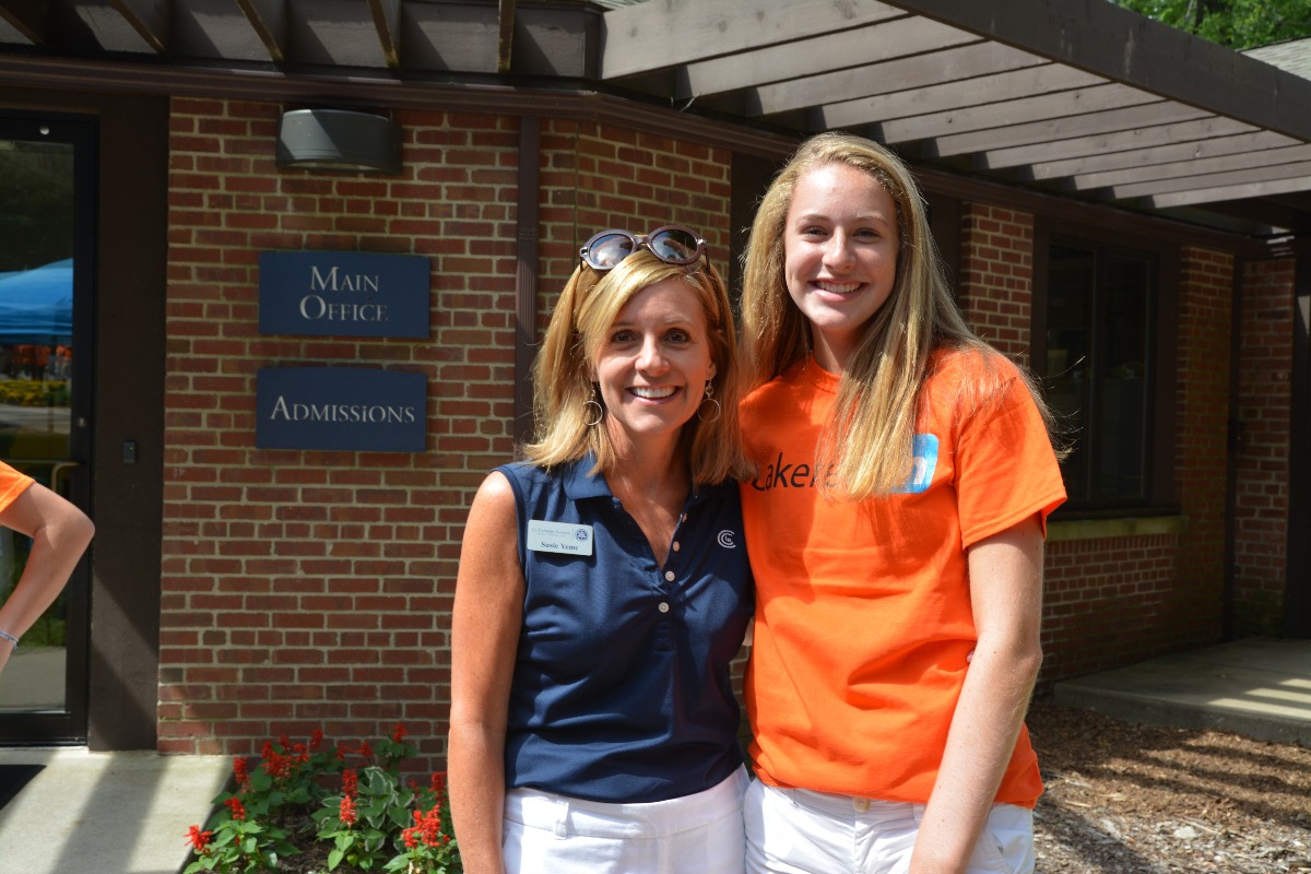 #1StudentNWI: Supporting each other at La Lu