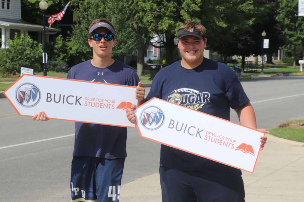 Sauers Buick GMC Hosts 4th Test Drive for Your Student to Show Support for New Prairie Football Players