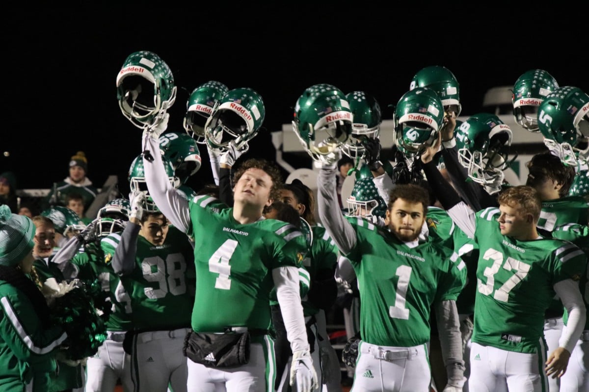 Vikings Prove They Can Hang with the Best