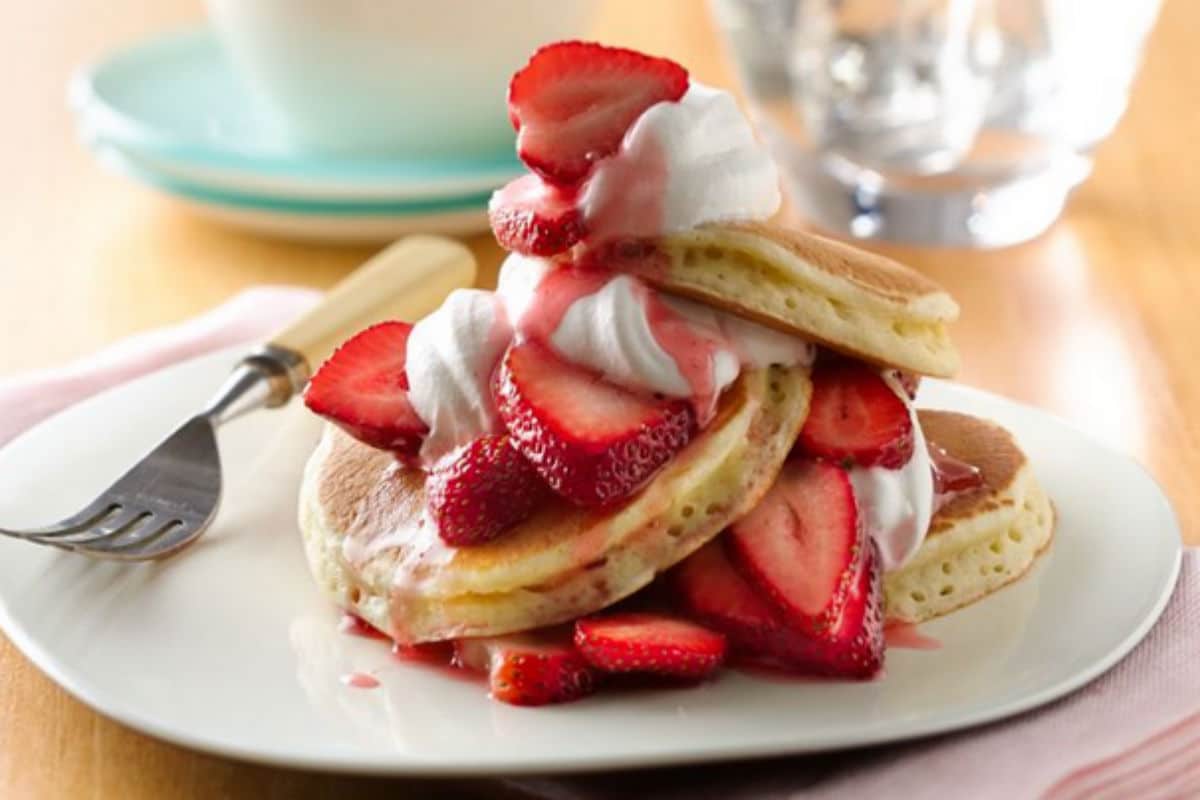 Strawberry Fields Pancake House &amp; Restaurant: Dishing Out Good Eats and Excellent Service