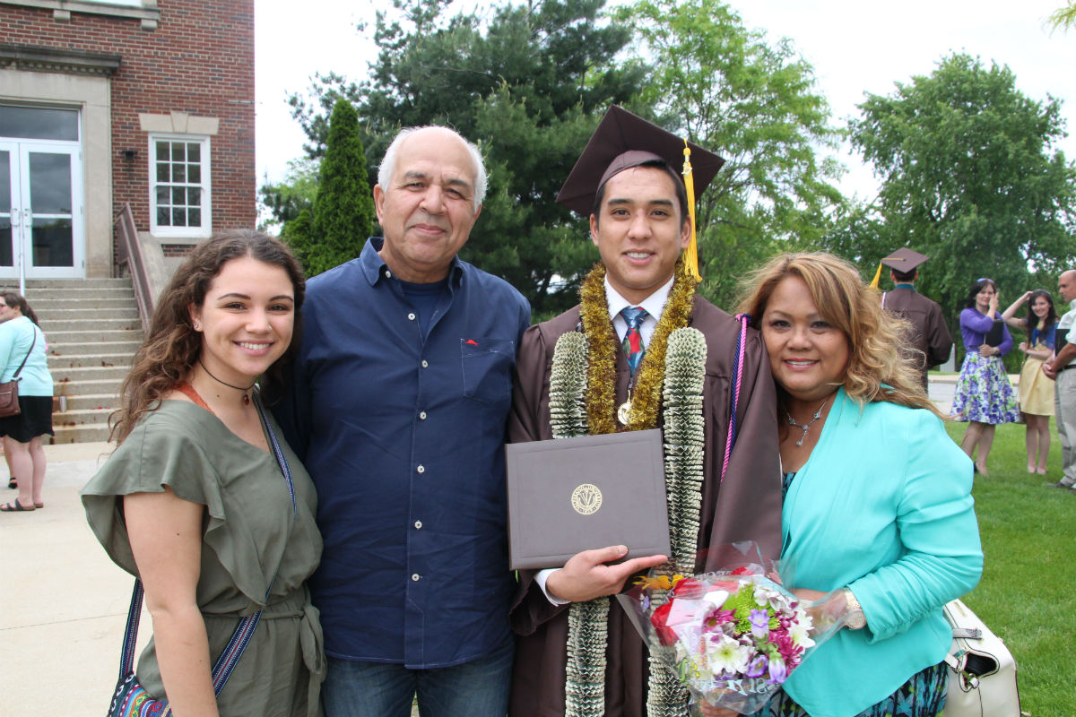 Valparaiso University Holds Class of 2017 Undergraduate Graduation
