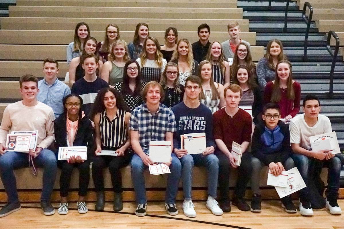 #1StudentNWI: Westville High School honors athletes and preps for prom