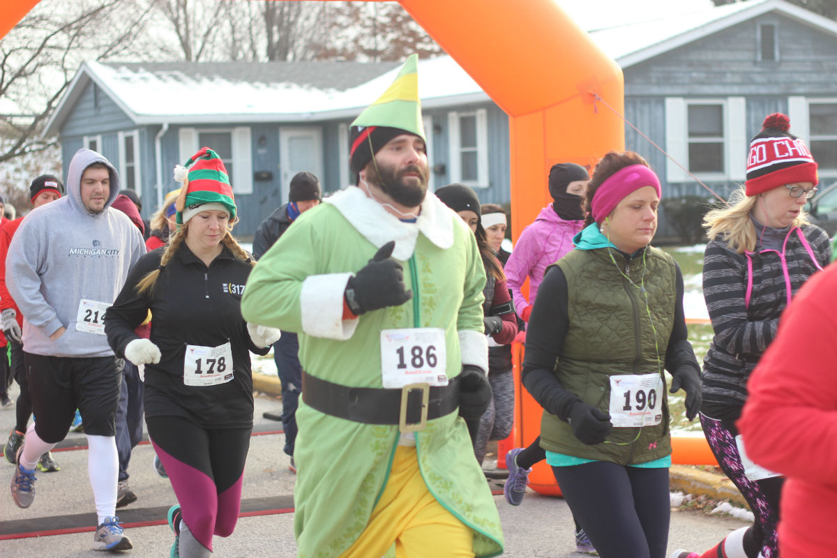 Duneland Family YMCA Celebrates Finale of Exploring Duneland Series with Holiday Race