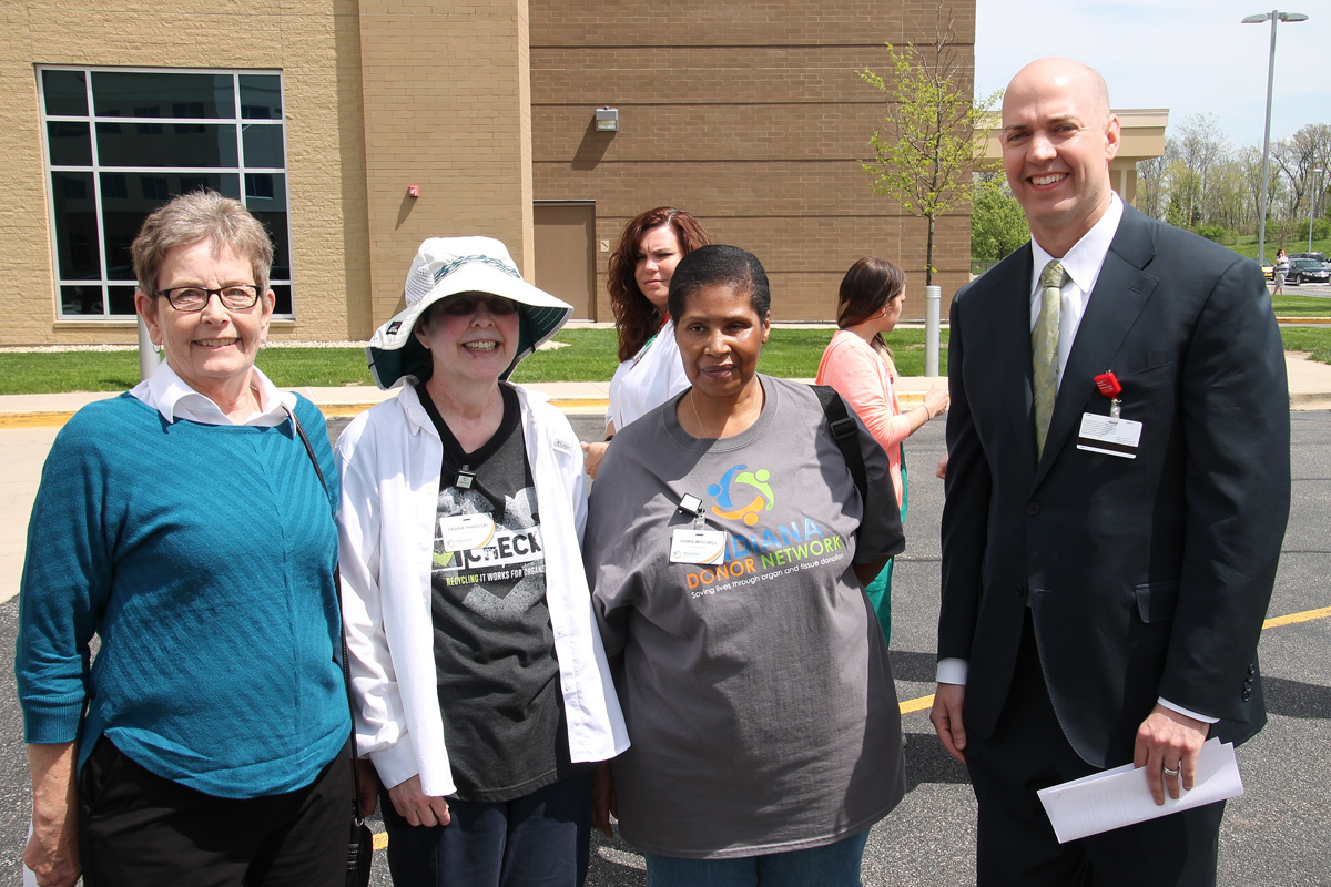 Porter Regional Hospital Celebrates National Donate Life Month with Flag-Raising Ceremony